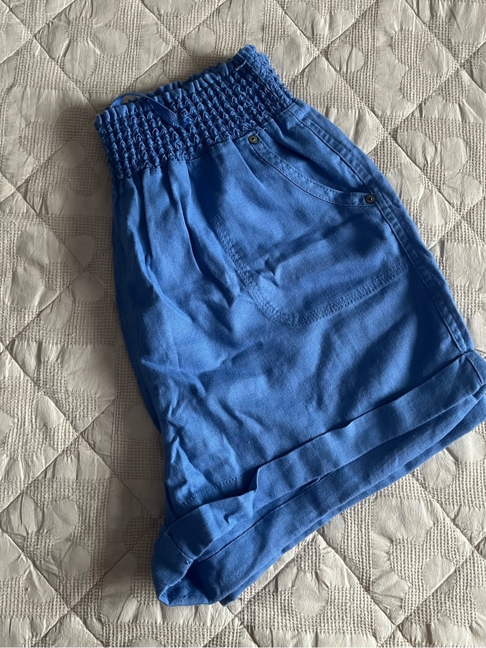 Blue Women's Smocked Waist Casual Shorts Size XL / 12